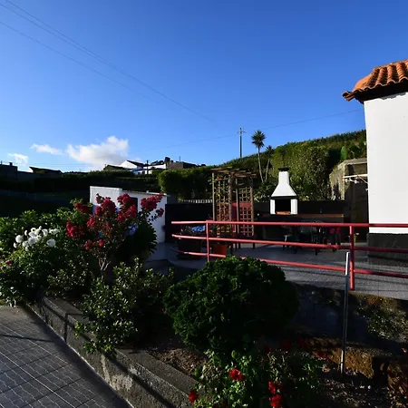 Quinta Dos Cinco Sentidos * Feteira Grande